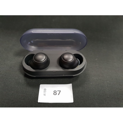 87 - PAIR OF SONY WF-C500 EARBUDS
in charging case, model YY2952