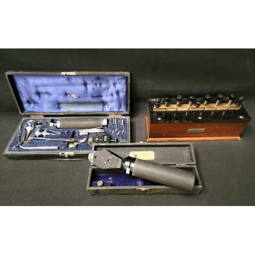 360 - SMALL SELECTION OF INTERESTING ANTIQUE SCIENTIFIC  AND MEDICAL INSTRUMENTS
comprising a Decade Resis... 