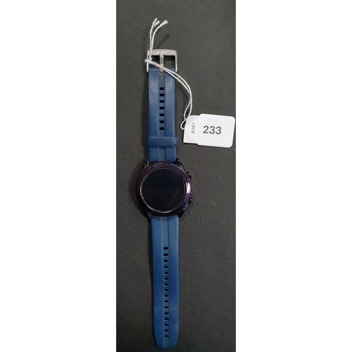 233 - HUAWEI WATCH 
model ELA-B19, wiped. Strap very worn and dirty
Note: It is the buyer's responsibility... 