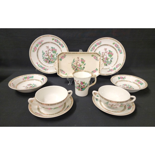 252 - ASSORTMENT OF ENOCH WEDGEWOOD INDIAN TREE PATTERN DINNER WARE
including five twin handled soup bowls... 