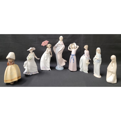 265 - SELECTION OF EIGHT LLADRO FIGURINES
comprising three pious women, two of which are holding flowers a... 