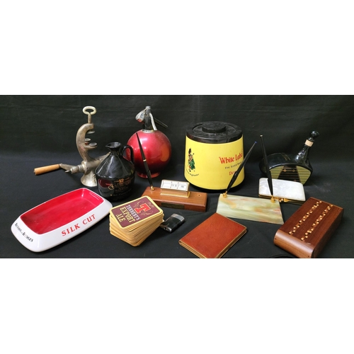 345 - SELECTION OF DRINKING AND OTHER COLLECTABLES 
including a vintage Dewar's White Label ice bucket; a ... 