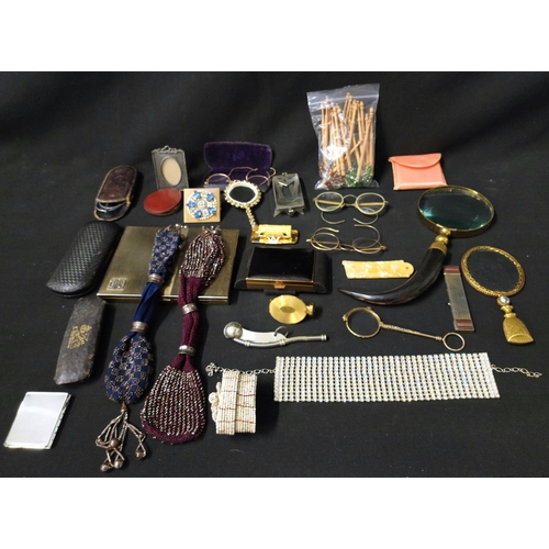 364 - INTERESTING LOT OF VINTAGE COLLECTABLES
including various pairs of glasses and a pair of lorgnettes,... 