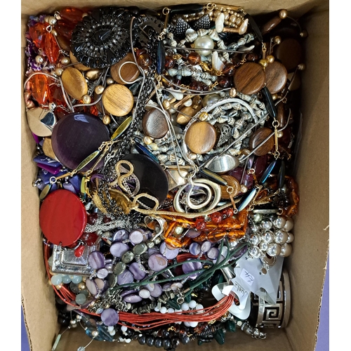 183 - LARGE SELECTION OF COSTUME JEWELLERY
including bracelets, bangles, necklaces, earrings, rings, etc.,... 