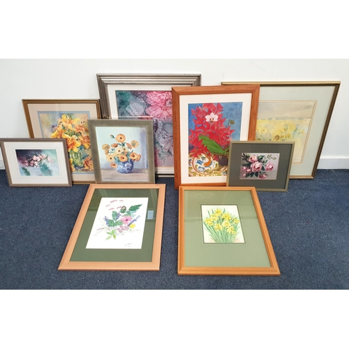 537 - SELECTION OF STILL LIFE PAINTINGS OF FLOWERS
various artists and flowers, mostly signed, all framed ... 