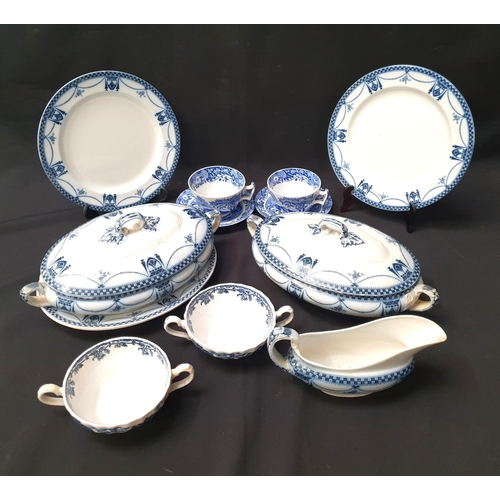 279 - SELETION OF BLUE AND WHITE DINNER AND TEA WARES
comprising four Spode cups and saucers; Corona Ware ... 