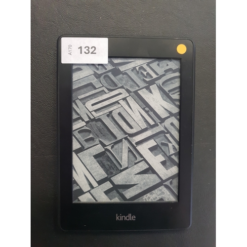 AMAZON KINDLE PAPERWHITE 2 E-READERS serial numbers G017 2201 4367 0CKJ ...