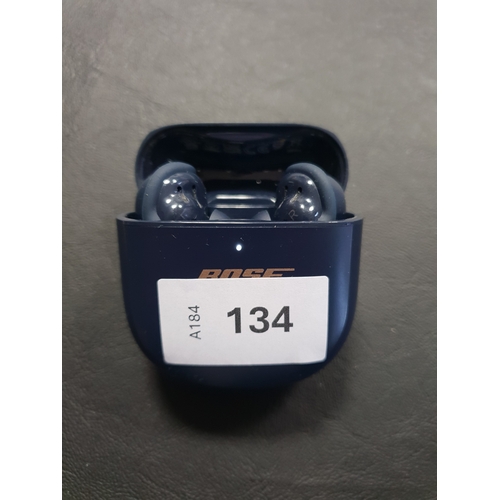 134 - BOSE QUIETCOMFORT EARBUDS IN CHARGING CASE
model 435911