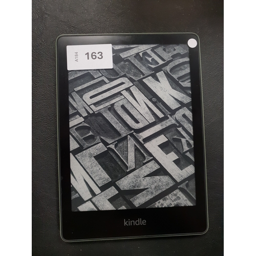 163 - AMAZON KINDLE MATCHA PAPERWHITE 5 SIGNATURE EDITION E-READER
11th generation, serial number G002 BH0... 