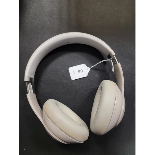 Lot 90        