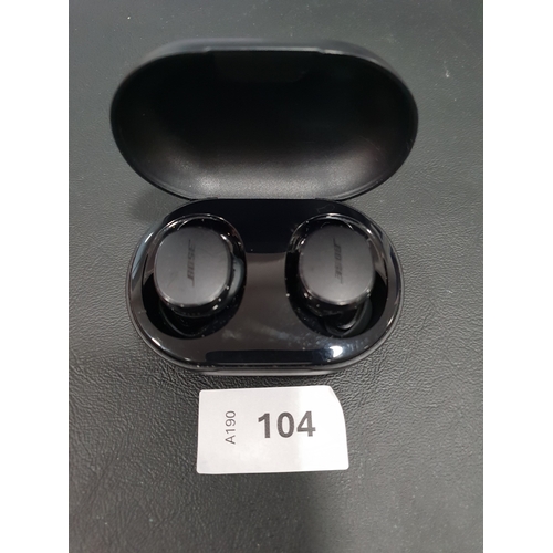 104 - BOSE QUIETCOMFORT EARBUDS IN CHARGING CASE
model 442318