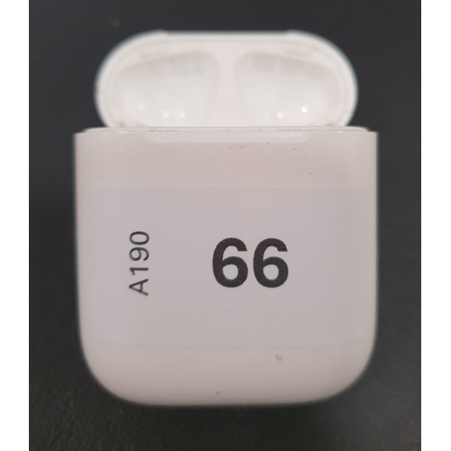 66 - APPLE AIRPODS LIGHTNING CHARGING CASE