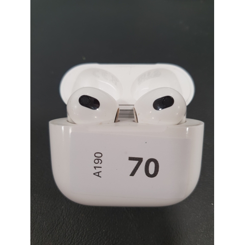 70 - PAIR OF APPLE AIRPODS 3RD GENERATION
in Lightning charging case
Note: case and Airpods are very dirt... 