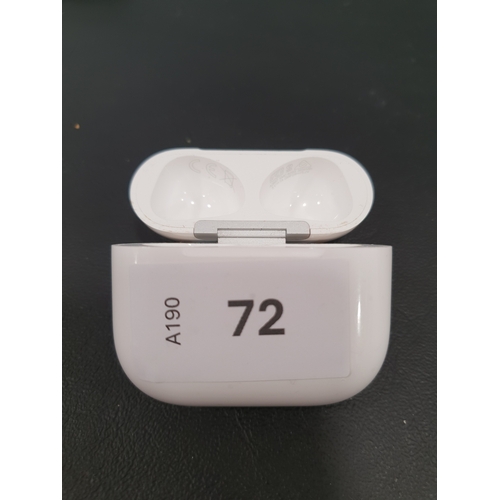 72 - APPLE AIRPODS 3RD GEN LIGHTING CHARGING CASE