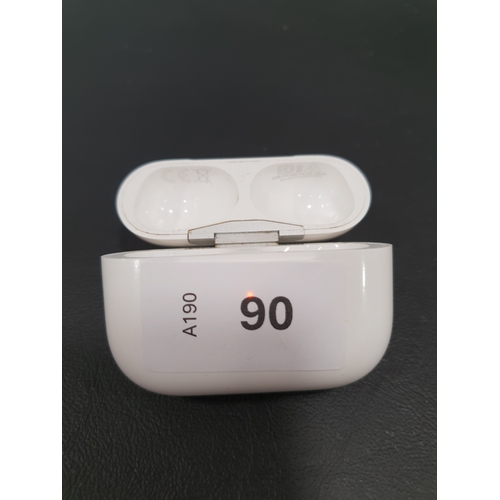 90 - APPLE AIRPODS PRO CHARGING CASE