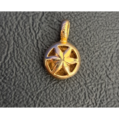 29 - DIAMOND SET FOURTEEEN CARAT GOLD PENDANT
the flush set diamond approximately 0.2cts, 1.5cn high and ... 