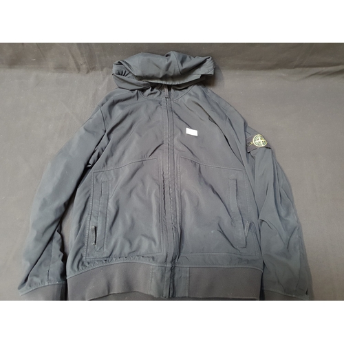 118 - STONE ISLAND SOFT SHELL
size R