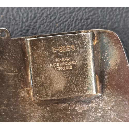 48 - NORWEGIAN ENAMEL DECORATED SILVER BRACELET BY KNUT ANDREAS RASMUSSEN
the five panels with blue ename... 