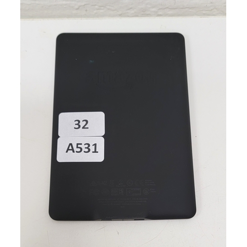32 - AMAZON KINDLE PAPERWHITE 3/ MODEL: DP75SDI- BLACK