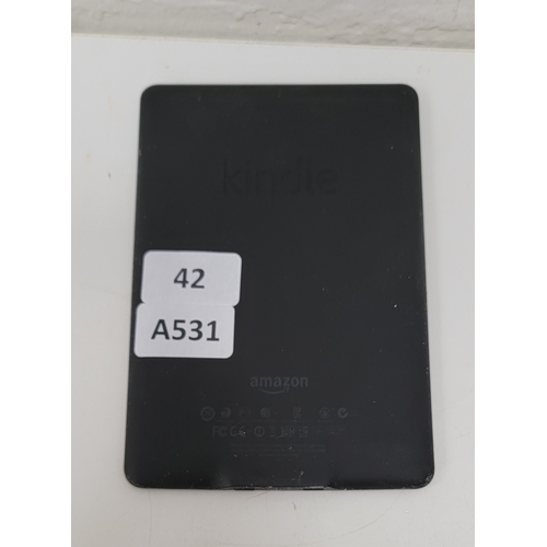 42 - AMAZON KINDLE PAPERWHITE 2/ MODEL: EY21 - BLACK