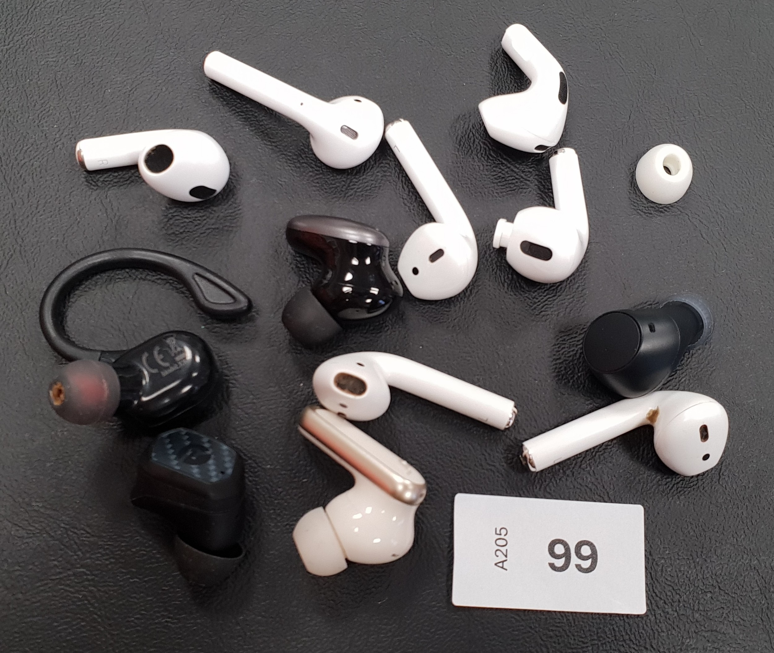 SELECTION OF TWELVE LOOSE EARBUDS