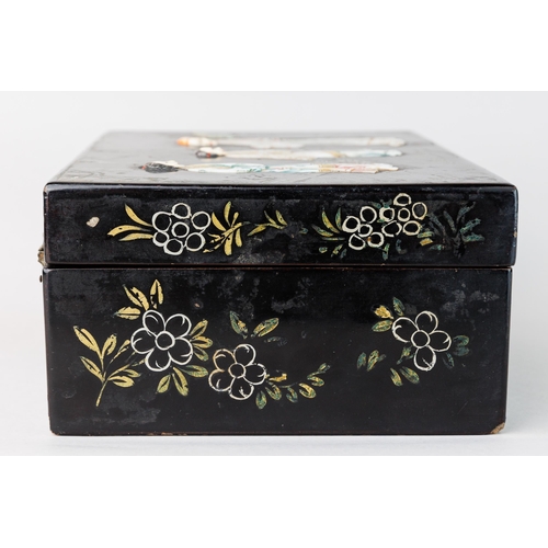 2 - Vintage Japanese Black Jewelry box, Size 15x20x8,5 cm