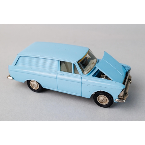 38 - Model Car Moskvich-434, 1/43