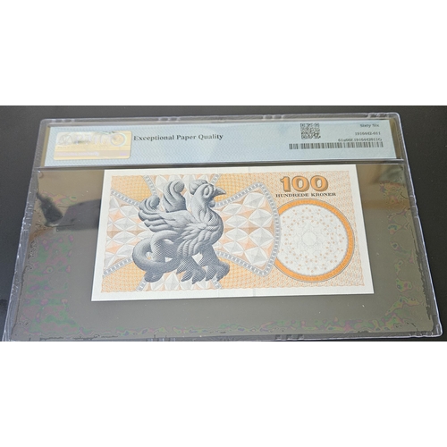 731 - Denmark, Nationalbank Pick# 61a 2002 100 Kroner - Wmk: C. Nielsen S/N B3021B 107315B - Serial Number... 