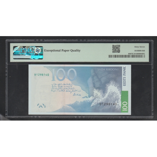 812 - Estonia, Bank of Estonia
Pick# 88 2007 100 Krooni - Printer: G&D S/N DT298140-Wmk: L. Koidula & 100 ... 