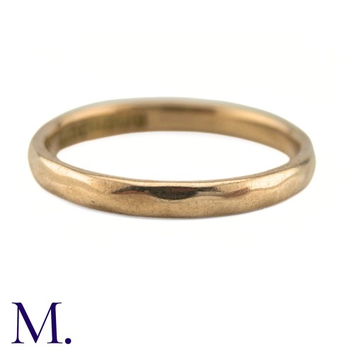 5 - A Faceted 9ct Rose Gold Band

The band is marked for 9ct gold and dates to 1939.

Weight: 1.8g
Size:... 