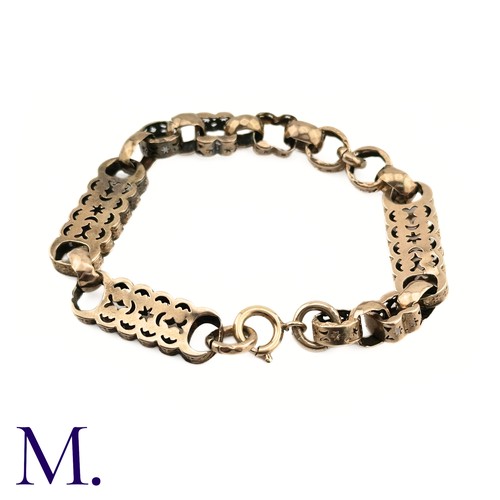 67 - An Antique Fancy Link 9ct Gold Bracelet

The 9ct antique fancy link bracelet is made up of engraved ... 