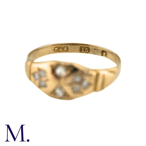 18 - An Antique Diamond Gypsy Ring in 15k yellow gold, set with round cut and rose cut diamonds. Partial ... 