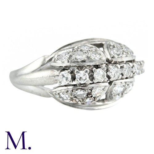 56 - A Diamond Ring in 18K white gold set with 23 diamonds amounting to x ct.

Size:
Weight: 7.5g