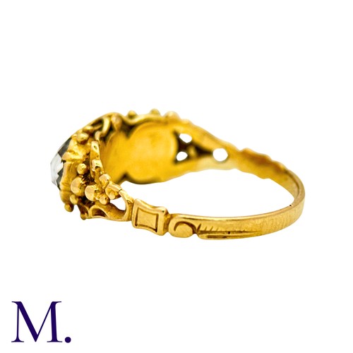 53 - An Antique Rose Cut Diamond Three Stone Ring in yellow gold, set with three rose cut diamonds to an ... 