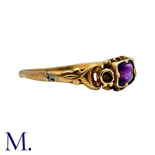200 - An Amethyst Ring in 15k yellow gold, set with a cushion cut amethyst. Partial Hallmark for 15 carat ... 