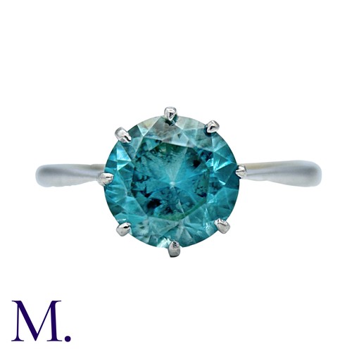 199 - A Zircon Ring in 9k white gold, set with a round cut zircon of approximately 4.00cts. Stamped 9ct.

... 