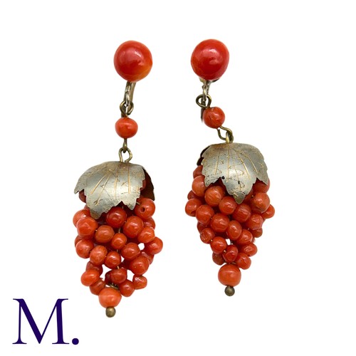187 - A Pair of Antique Coral Drop Earrings, set with coral beads in grape bunches form.

Size: 4.5cm
Weig... 
