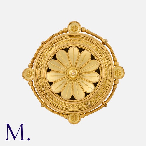 87 - An Antique Brooch in 15k yellow gold, of floral design, with ornate granulation and ropework detaili... 