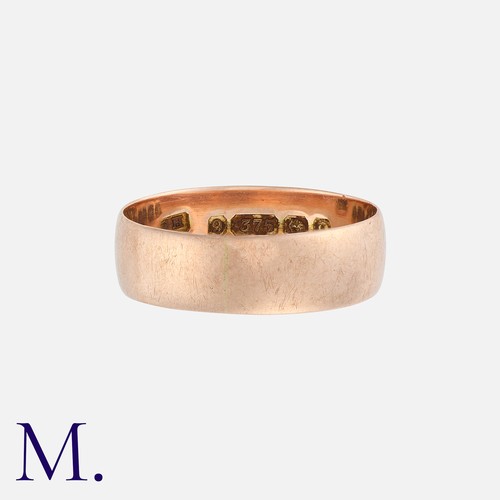 6 - An Antique Rose Gold Band in 9K rose gold.  Hallmark for 9ct gold.

Size: N
Weight: 2.4g