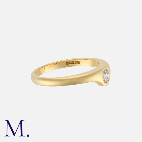 139 - A Diamond Gypsy Ring in 18K yellow gold set with a round brilliant cut diamond weighing approx. 0.22... 