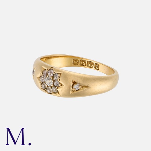 137 - An Antique Diamond Gypsy Ring in 18K yellow gold, set with old cut diamonds weighing approx. 0.45ct ... 