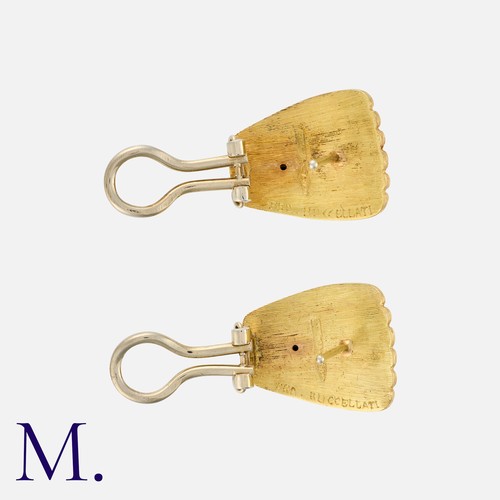 169 - BUCCELLATI. A Pair of Scallop Earrings in 18K yellow gold in an etched scallop form.  Signed FED. BU... 