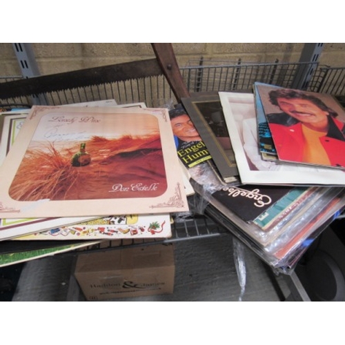 138 - Astd albums - Englebert Humperdinck, concert programmes