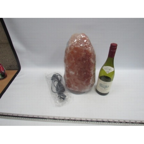 171 - Large salt lamp