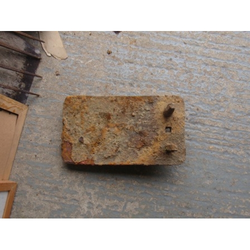 Lot 200       