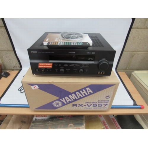 41 - Yamaha RX-V557 surround sound amp