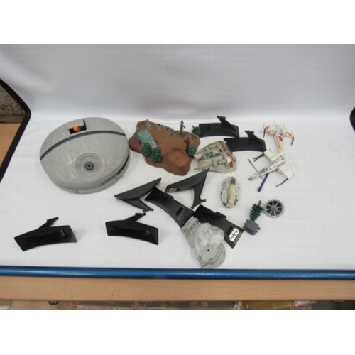 44 - Star Wars micro machines