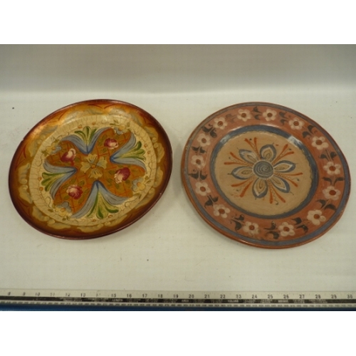 2 decorative wall plates