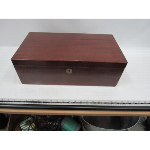 19 - Writing Slope w/Hinges and Felt Underlay