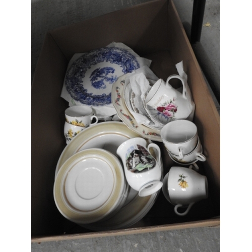 12 - Box of mixed china